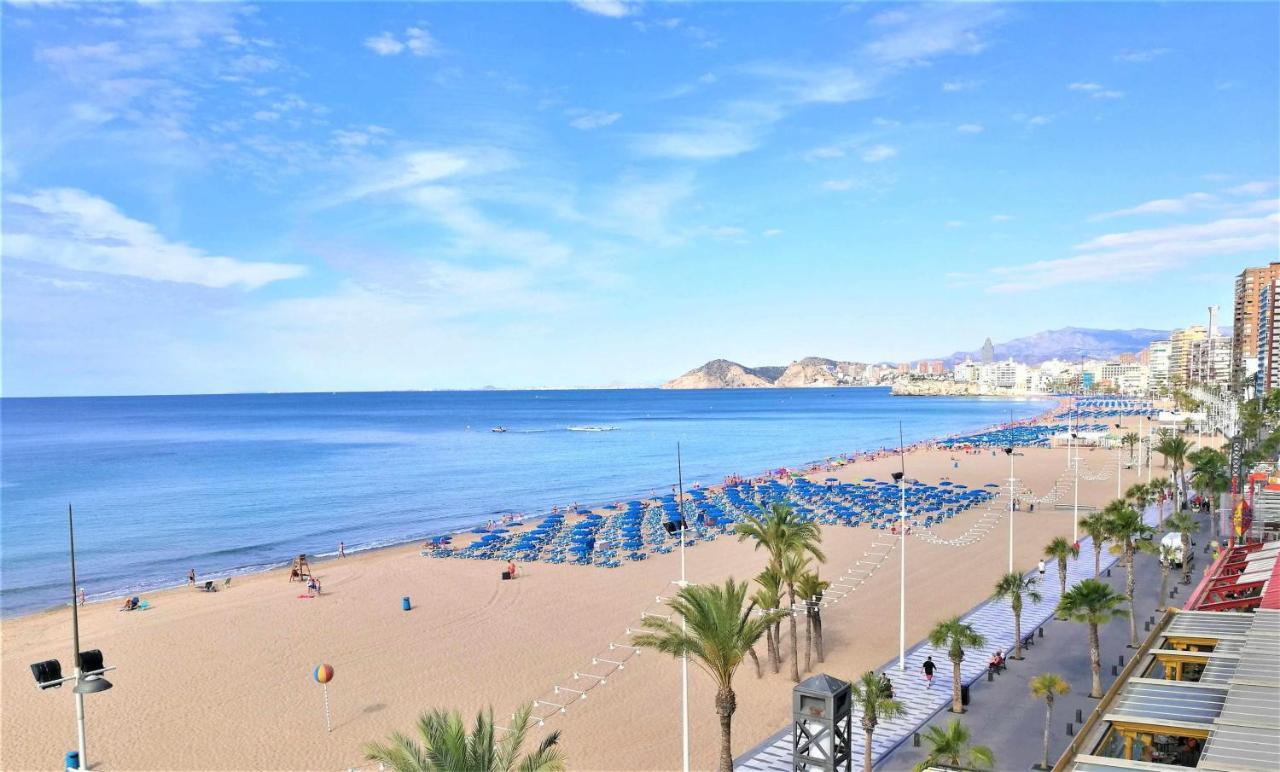 Primera Linea De Playa Frente Al Mar Benidorm Exteriör bild
